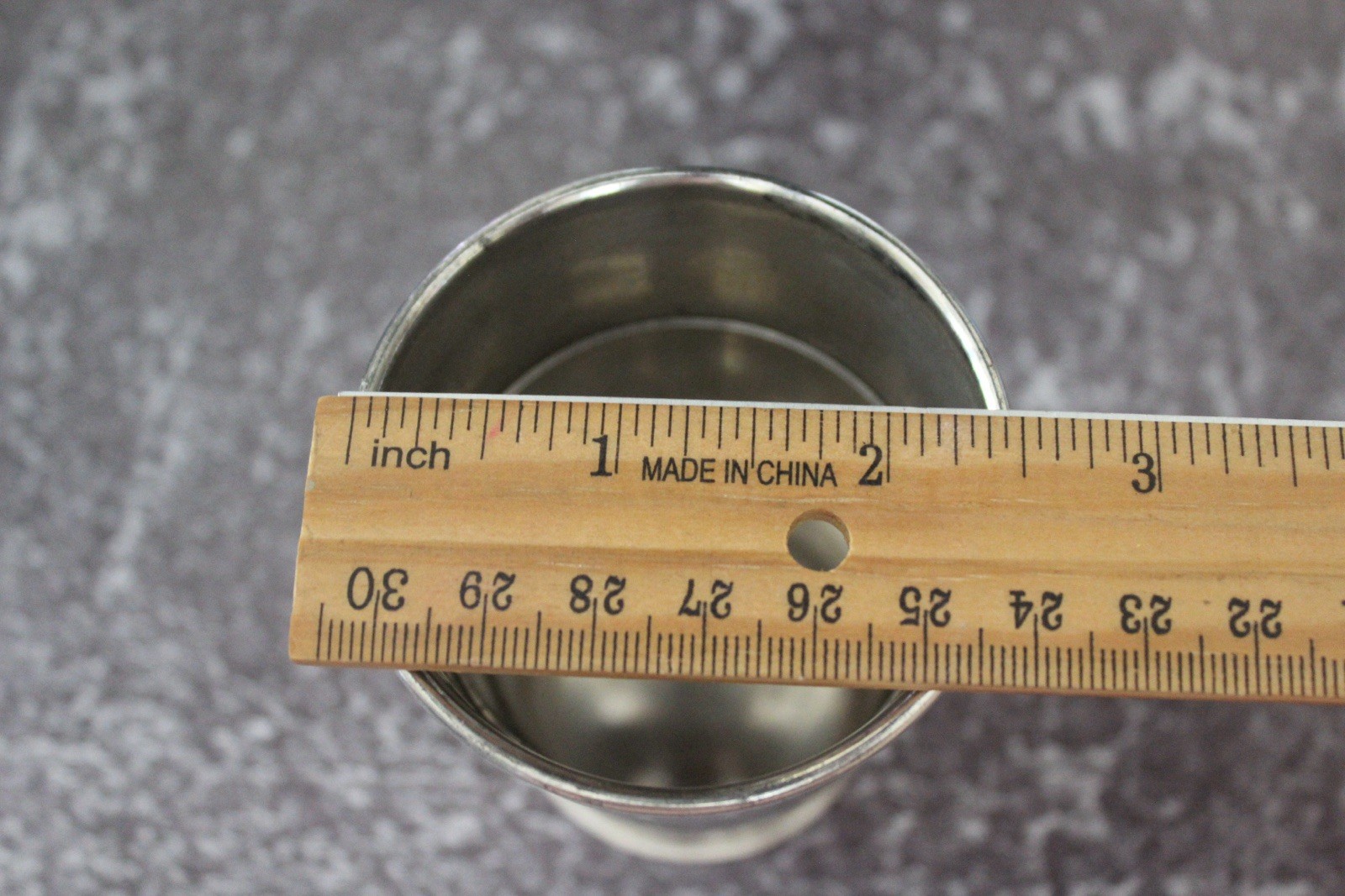 Pairpoint Mfg Co Collapsible Cup Quadruple Silver plate with Leather Case