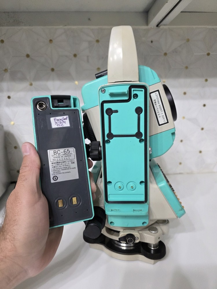 NIKON NPL-352 UNTESTED