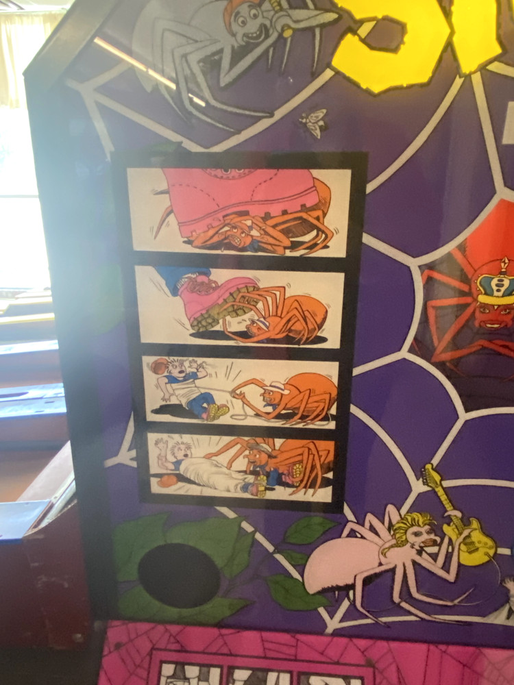 Spider Stompin Deluxe Arcade Game