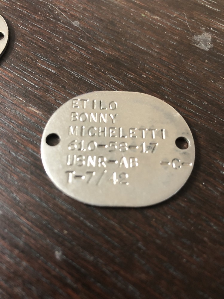 WWII 1942 USNR Navy Dog Tag