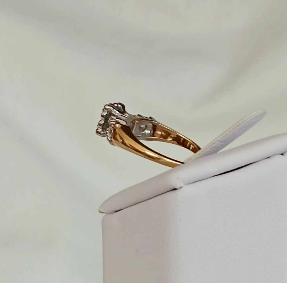 Diamond Engagement Ring ** 1-118