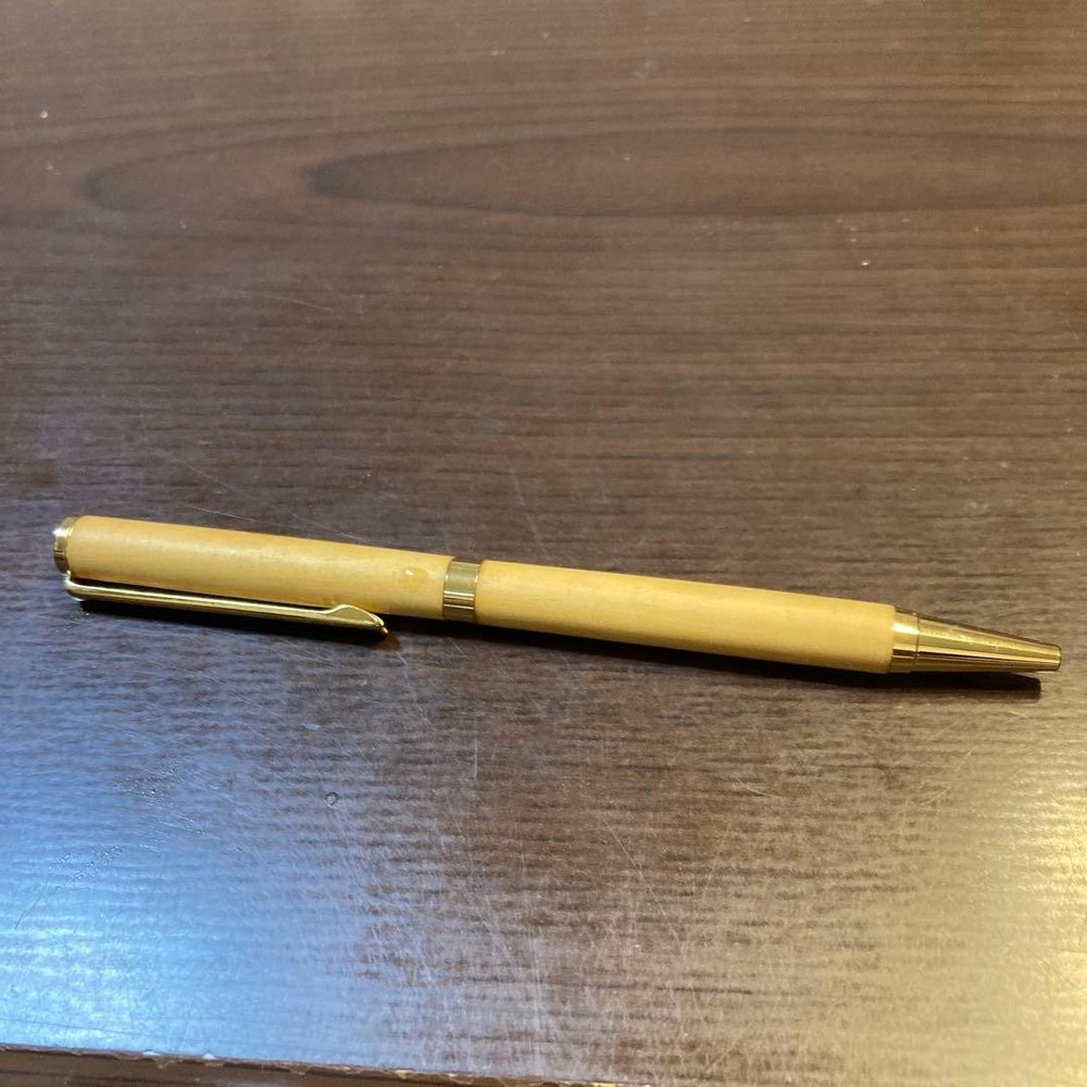 Boxwood Material Beige Ballpoint Pen