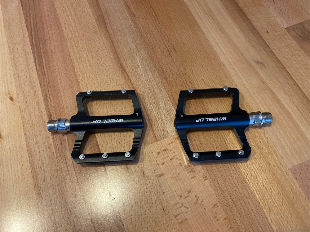 WHEEL UP Pedals