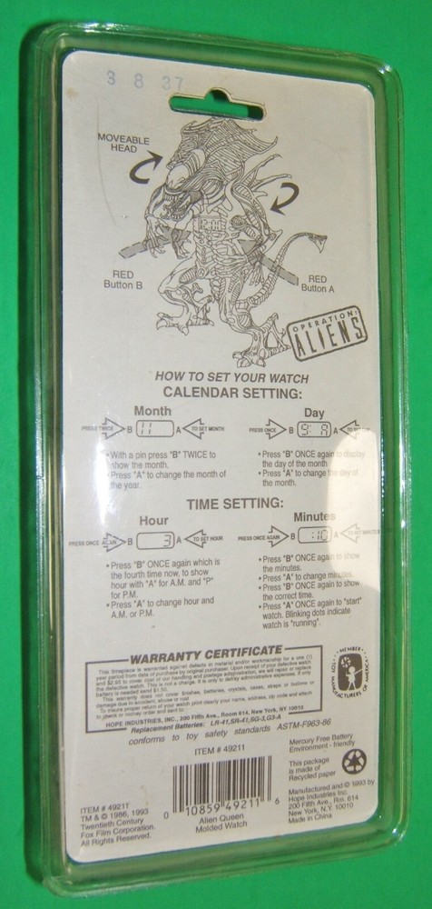 Aliens ALIEN QUEEN Watch NIB