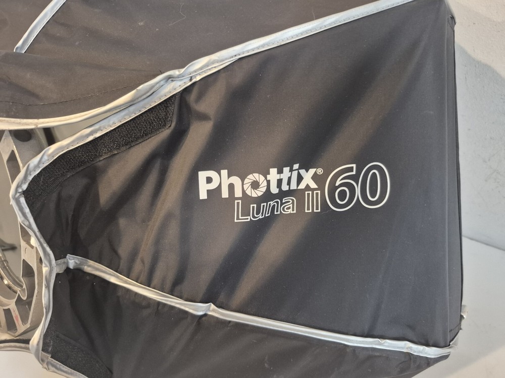 Phottix Luna ll 60 Light Softbox 22"