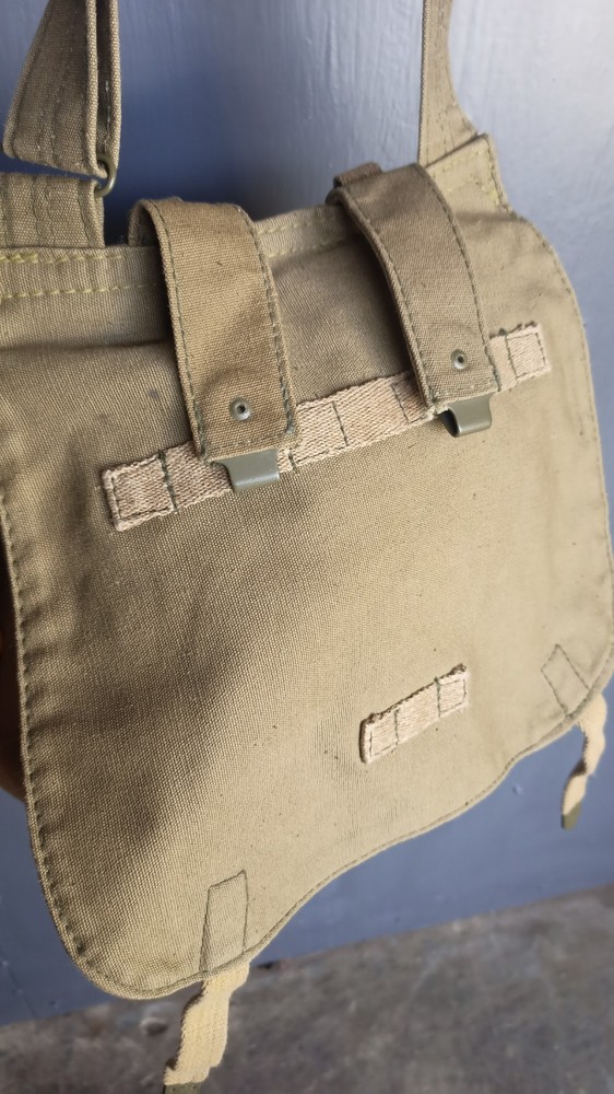 Czech Army Shoulder Ammunition Ammo Bag