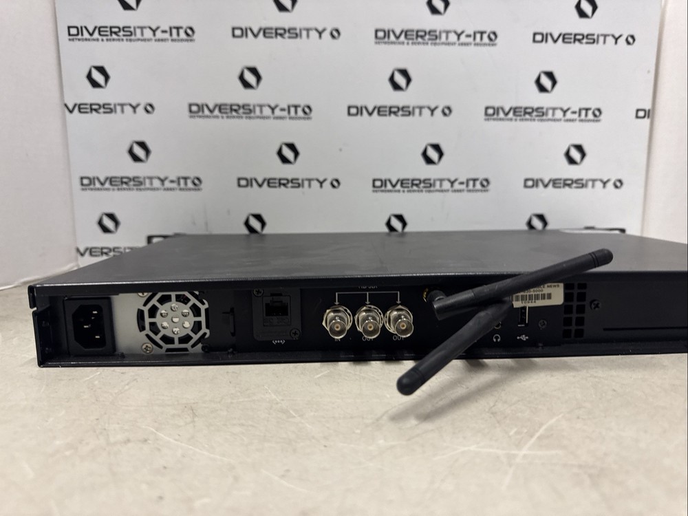 Teradek Slice-166 Rack-Mount HD-SDI H.264 Encoder. Antennas