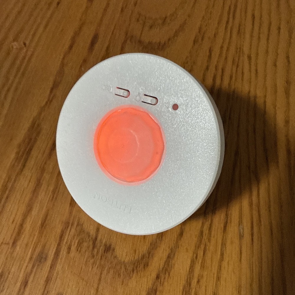 lutron lrf2-ocr2b-p Passive Infrared Ceiling Occupancy/Vacancy Sensor