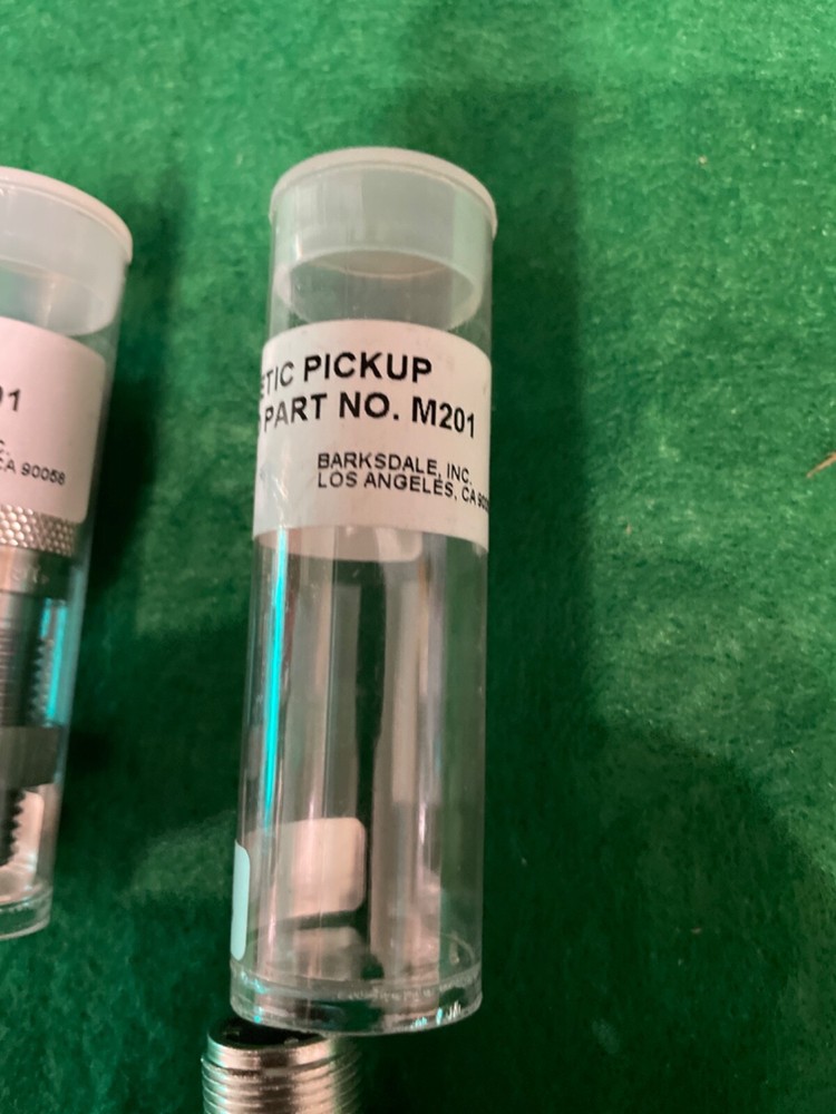 Dynalco M201 Magnetic pickup