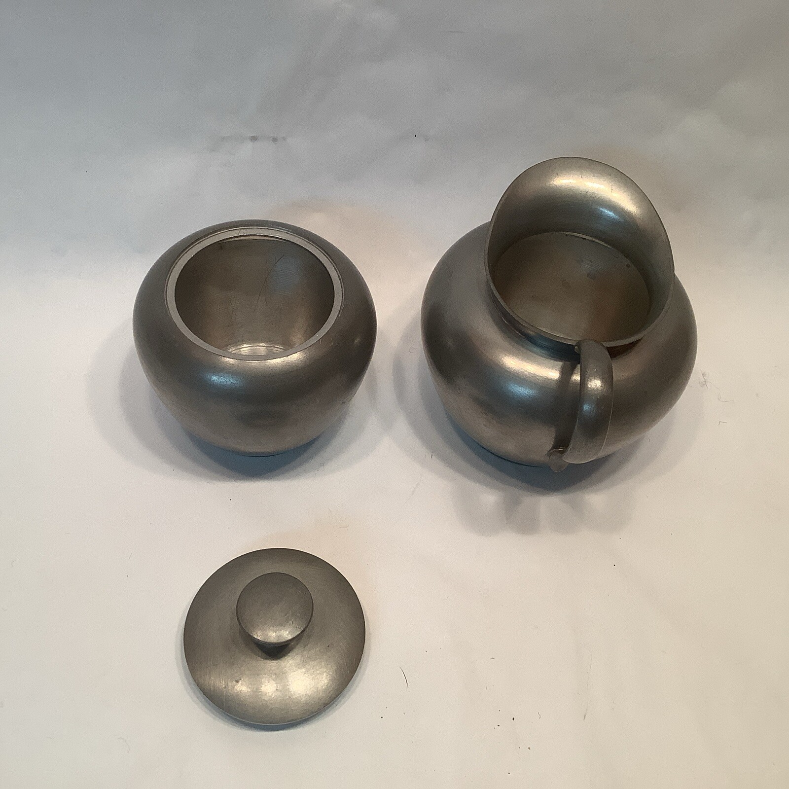 Meeuws & Zoon Den Haag Pewter Cream & Sugar Set Vintage Primitive Colonial Farm