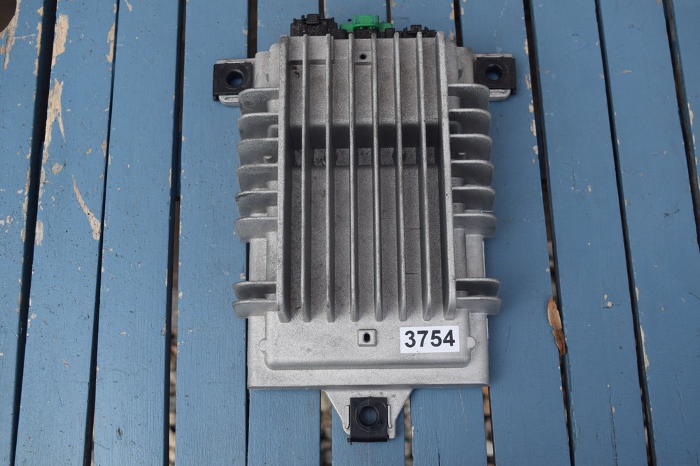 OEM 2013 2014 2015 Buick Encore Audio Amplifier