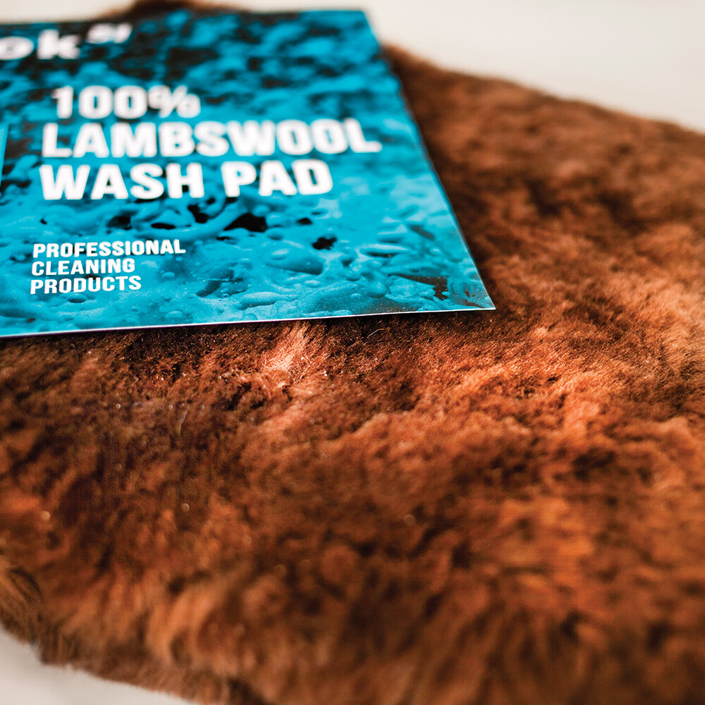 The Blok 51 Premium Extra Soft Wool Wash Pad