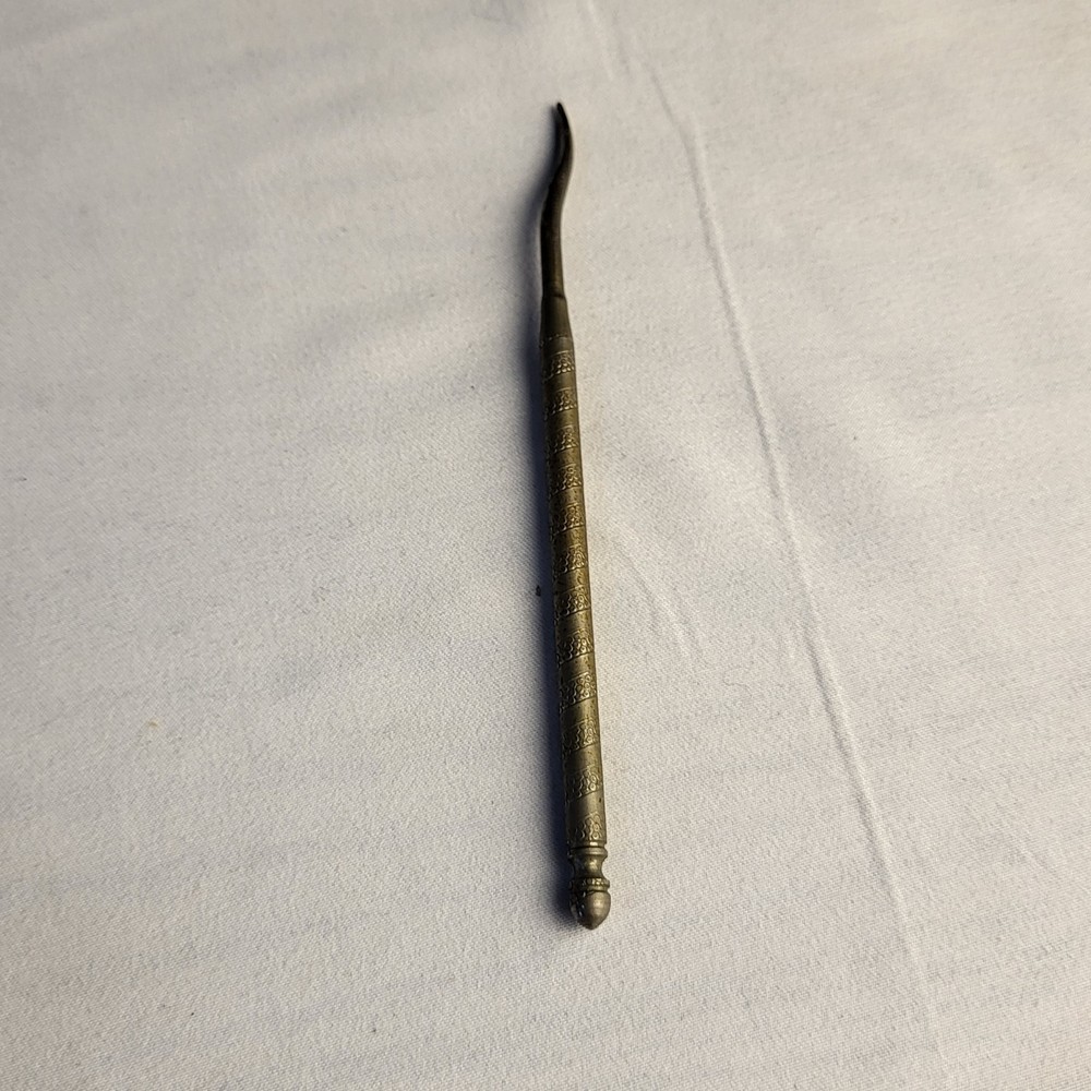 Vintage 4-3/4" Metal Nut Pick