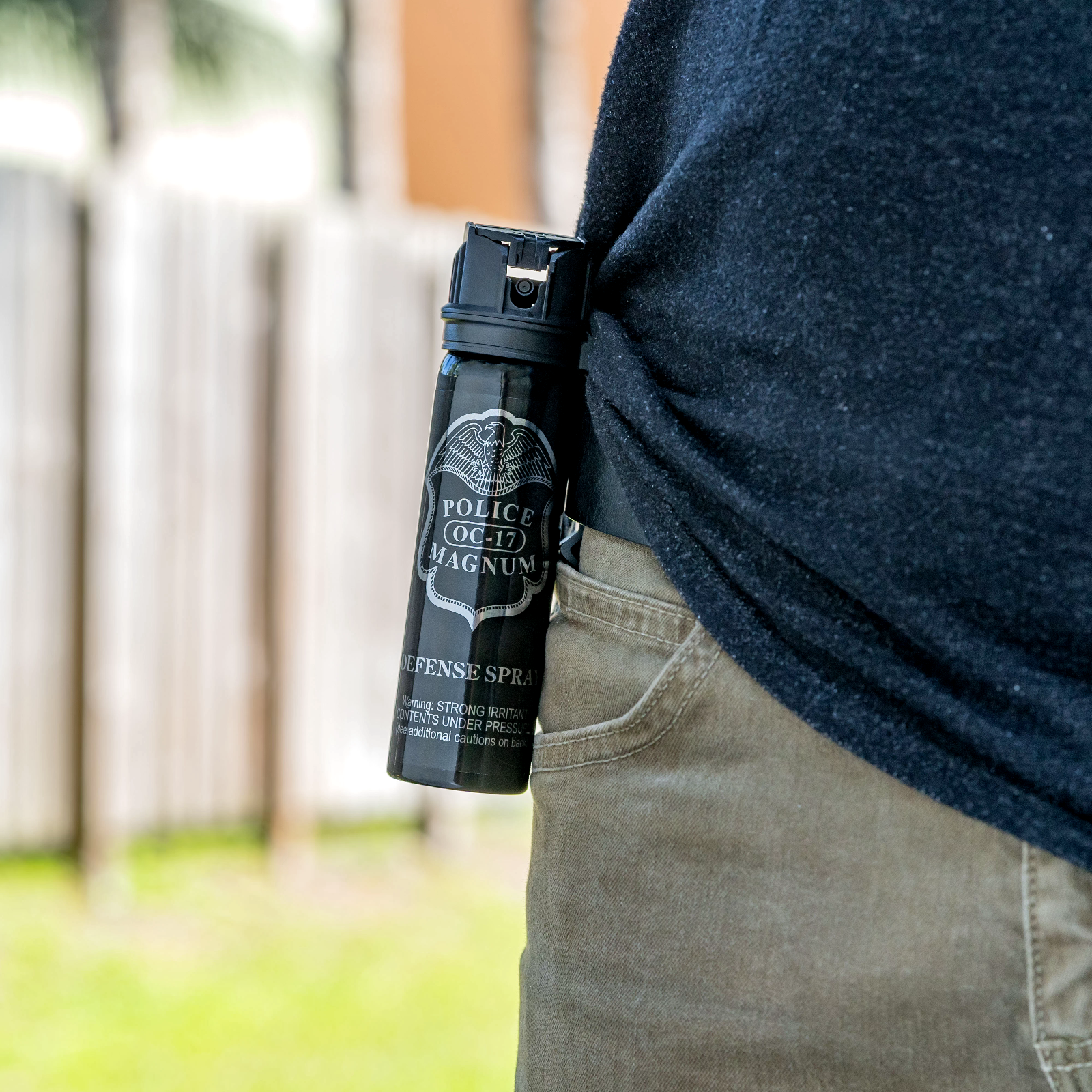 POLICE MAGNUM Pepper Spray 4 oz Ounce Safety Flip Top Belt Clip FREE 1/2oz Spray