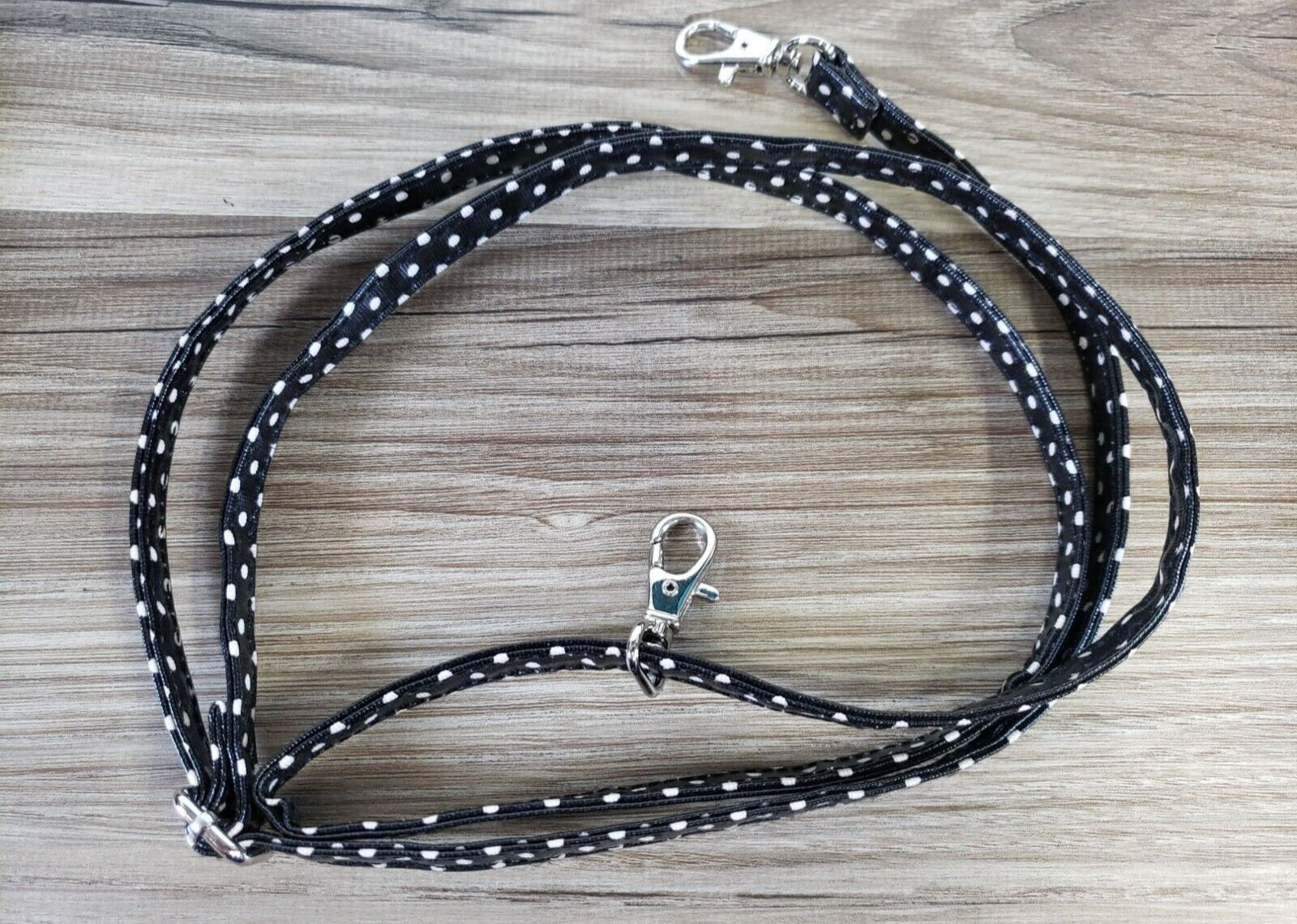 DISNEY MINNIE MOUSE Polka Dot Crossbody Bag Bow Detail RED BLACK RETRO STYLE