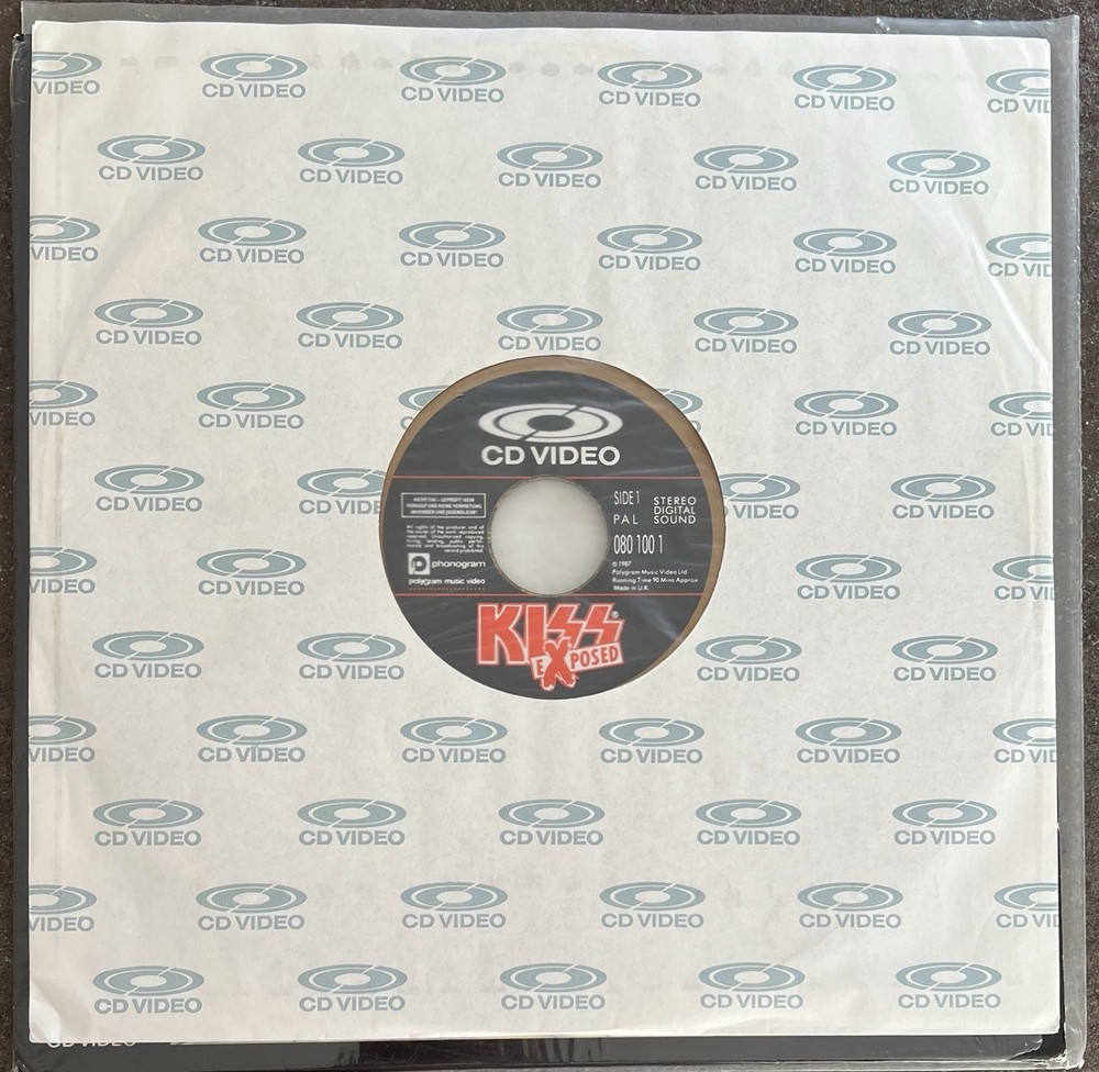 Kiss Exposed 1987 CD Video Phonogram 080 100-1 Sleeve Near Mint Disc Discoloured