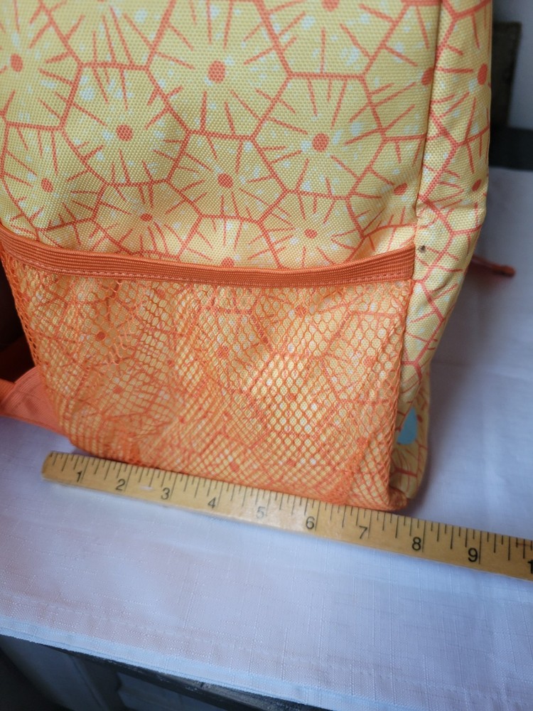 SUN SQUAD Pineapple Backpack Cooler Insulated Liner can Capacity New