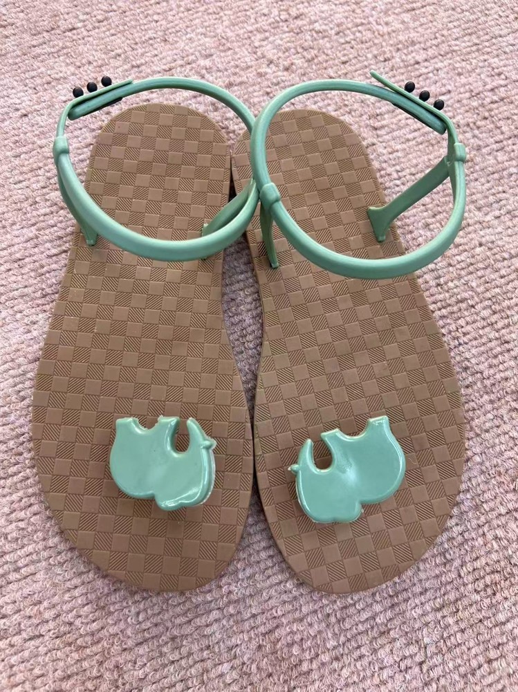 Rubber slippers summer