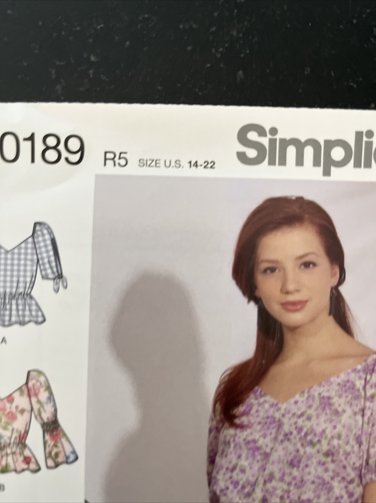 Simplicity Pattern 10189 Sizes 14-22 Peasant Blouse Uncut