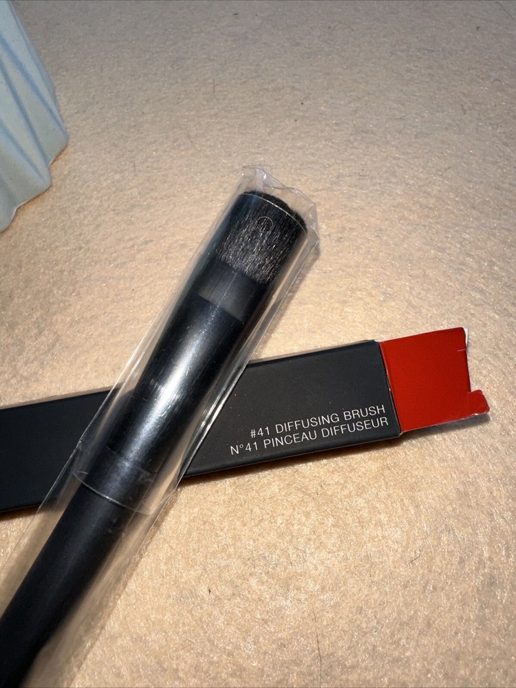 Nars Diffusing Brush # 41 / New With Box Sealed Authentic Sold Out RARE! 1854