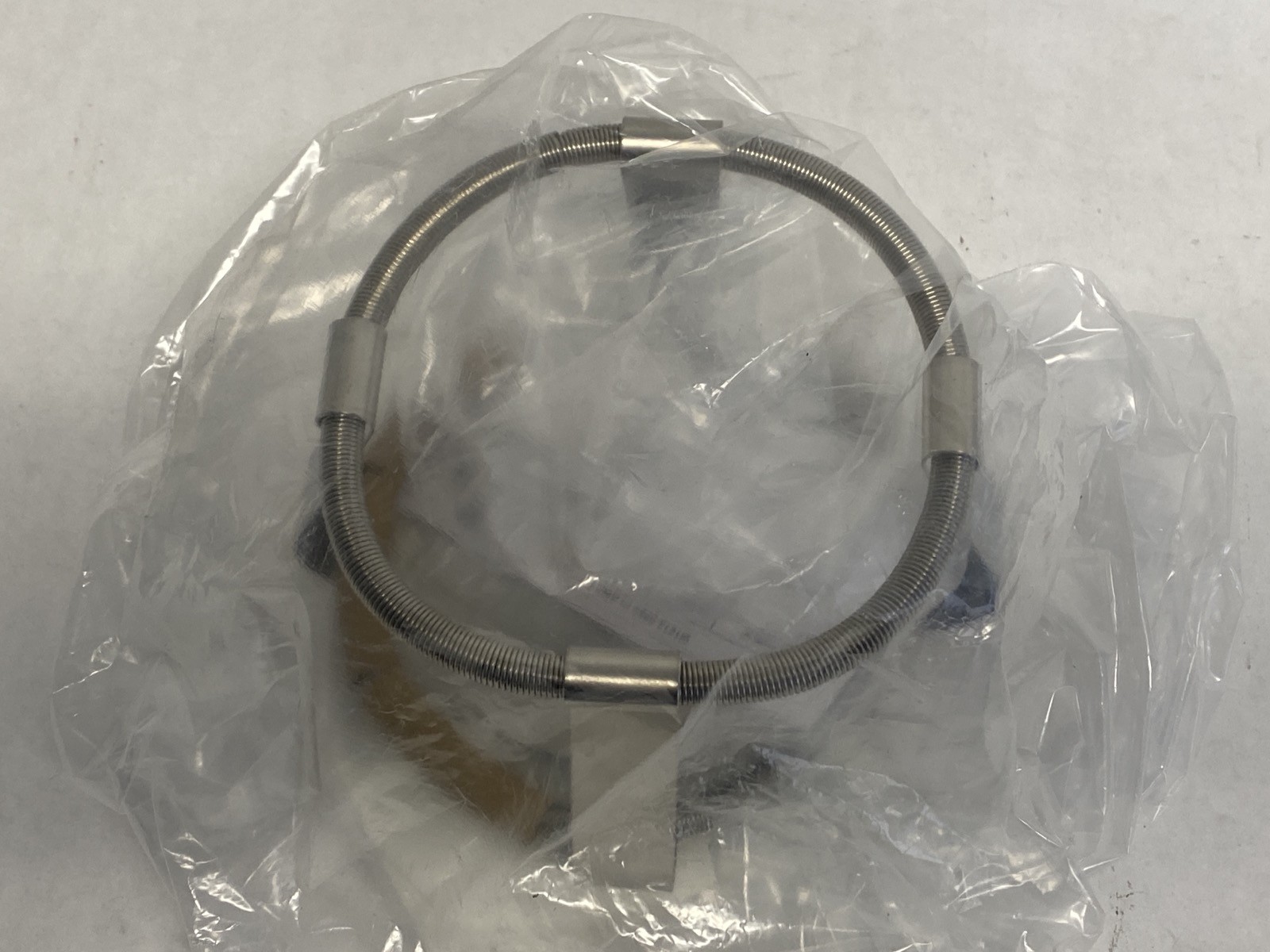 New EPPENDORF 2000mL Erlenmeyer Lauber Clamp Spring Retainer M1190-9005