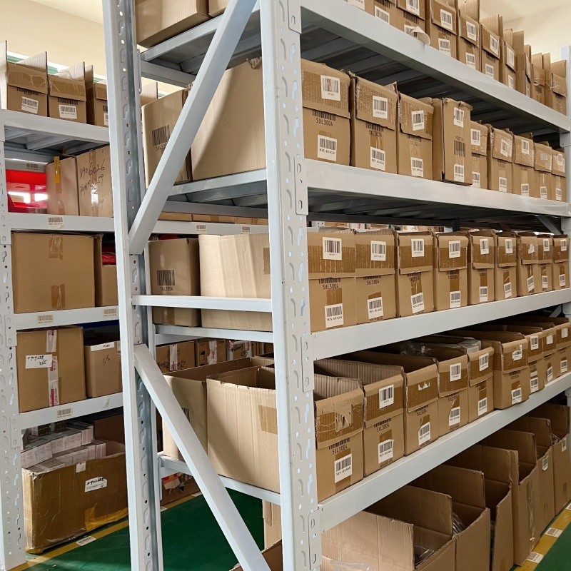 P4H13X13 Difference in price