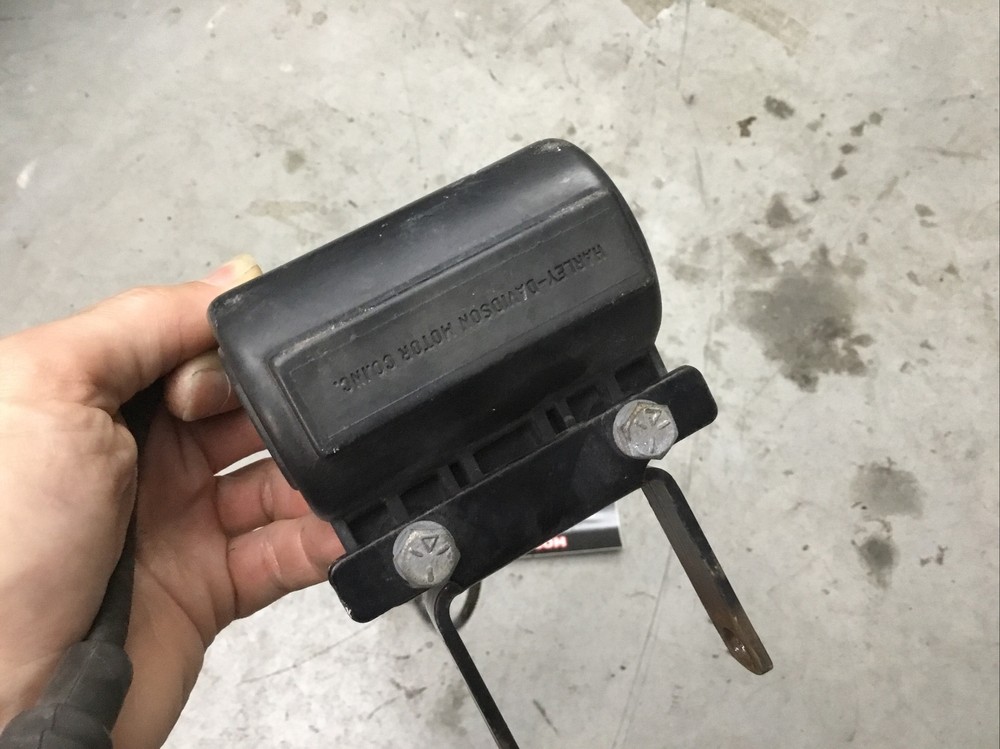 1990 HARLEY 883 HUGGER IGNITION COIL PACK