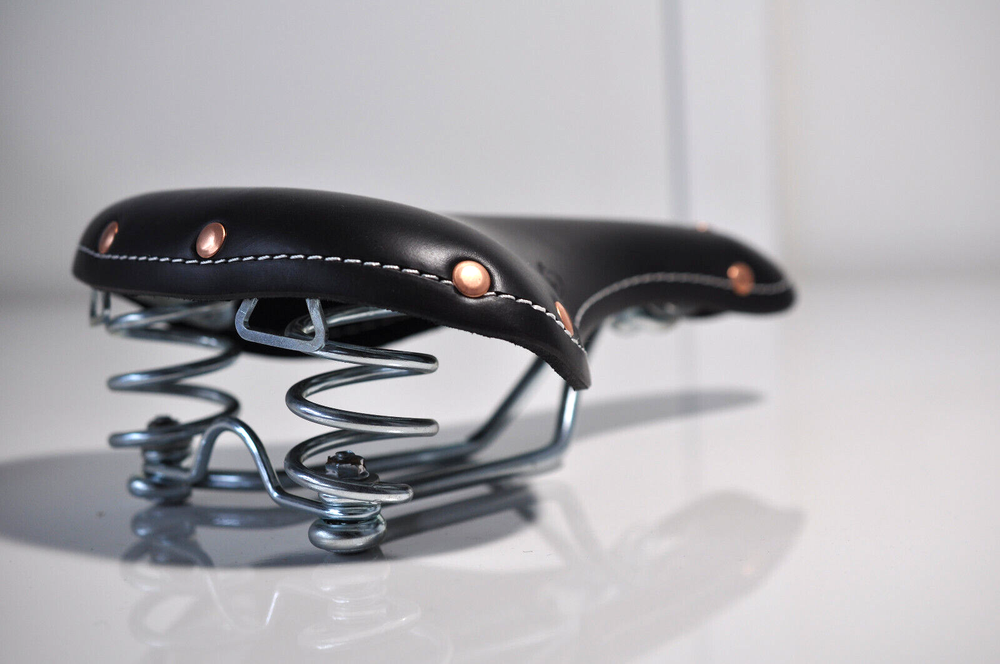 Selle Monte Grappa black leather saddle made in Italy