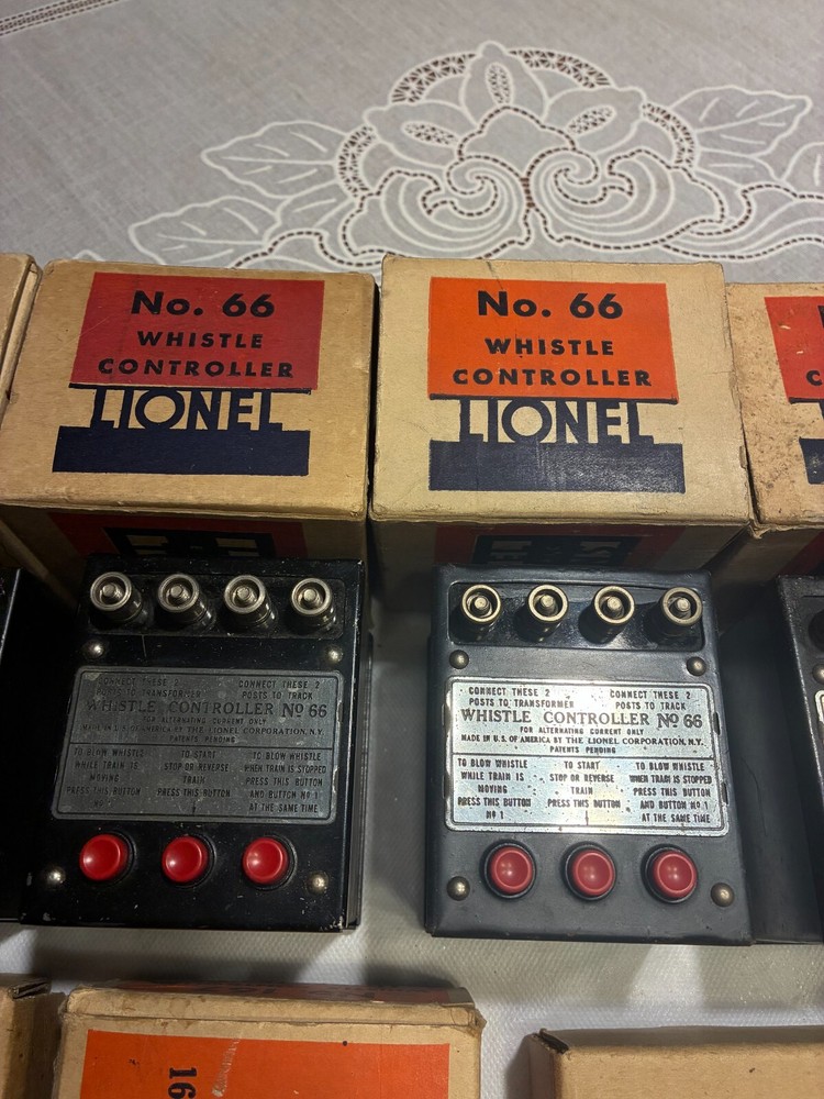 EARLY LIONEL PRE/POSTWAR WHISTLE CONTROLLER (66) EX,  OB! LOOK!!!