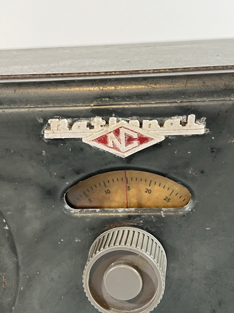 National Radio Model NC 33
