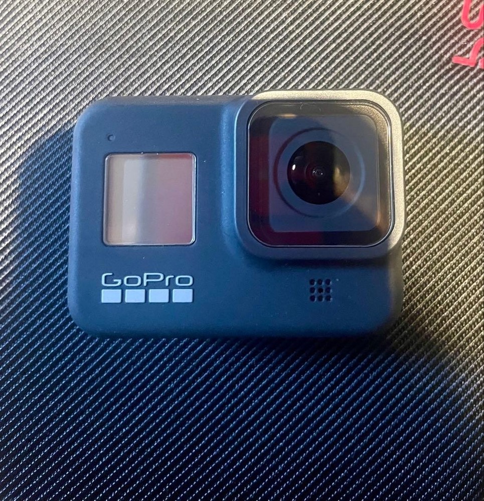 GoPro HERO8 Black Action Camera Bundle Excellent Condition Low Usage