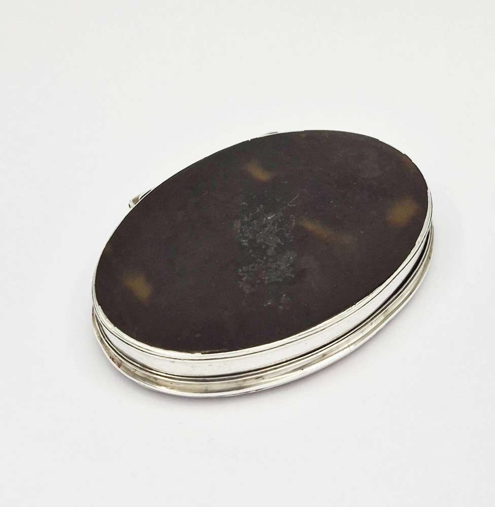 18TH CENTURY GEORGE I SOLID SILVER MOUNTED SNUFF BOX c1720