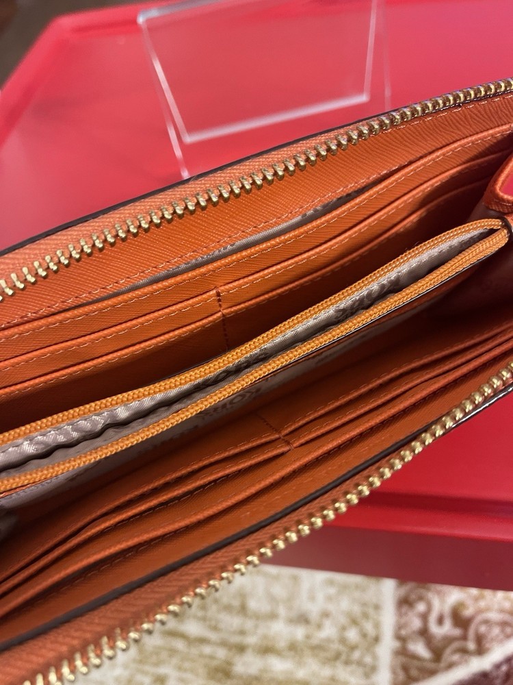 michael kors wallet