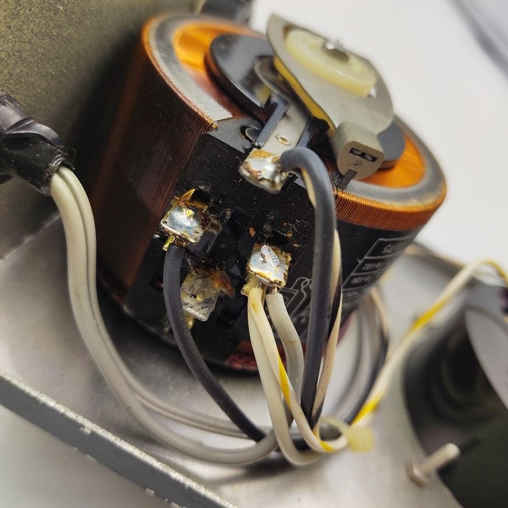 Vintage Simpson Meter + Ohmite VT-02 Variable Transformer Box – Untested