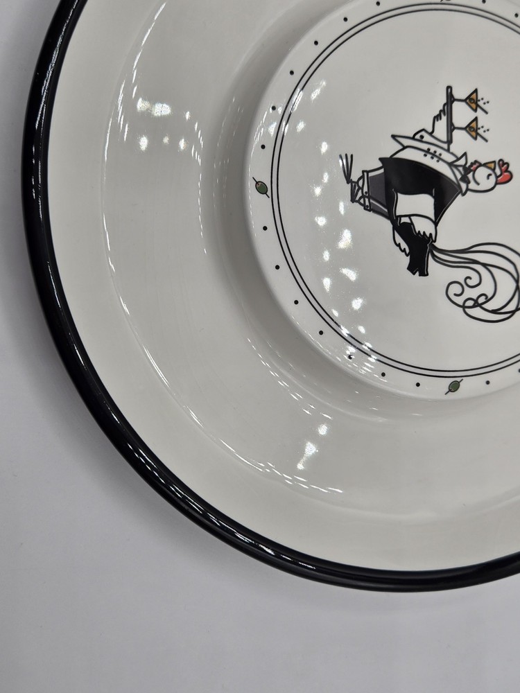 Zrike Round Appetizer Dish