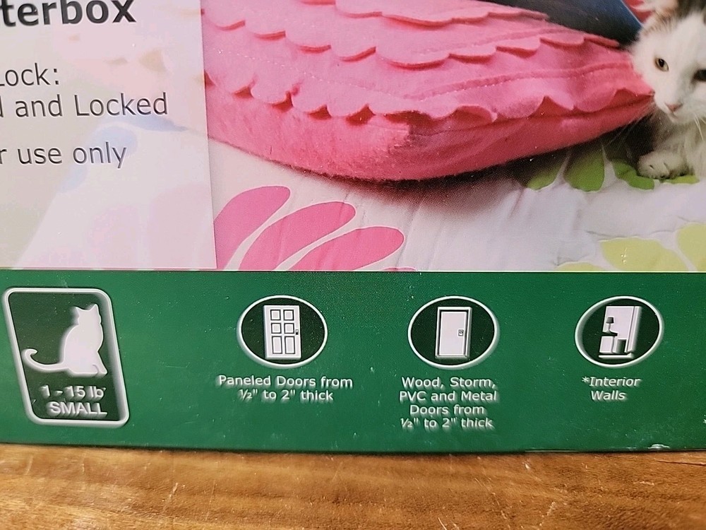Pet PetSafe Small 2-Way Locking Interior Only Cat Door