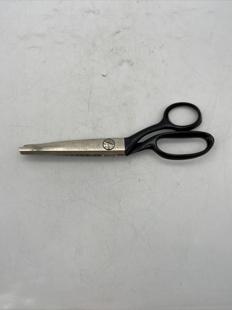 Kleencut Pinking Shears 389 Automatic Stop With Box