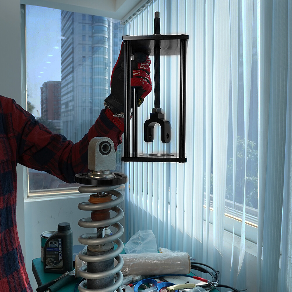 Universal Motorcycle Rear Shock Spring Compressor Adjustable Tool For Harley