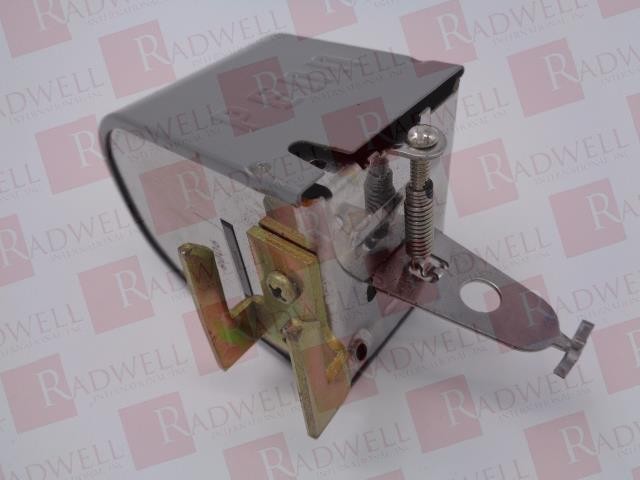 JOHNSON CONTROLS 9008 / 9008 (USED)
