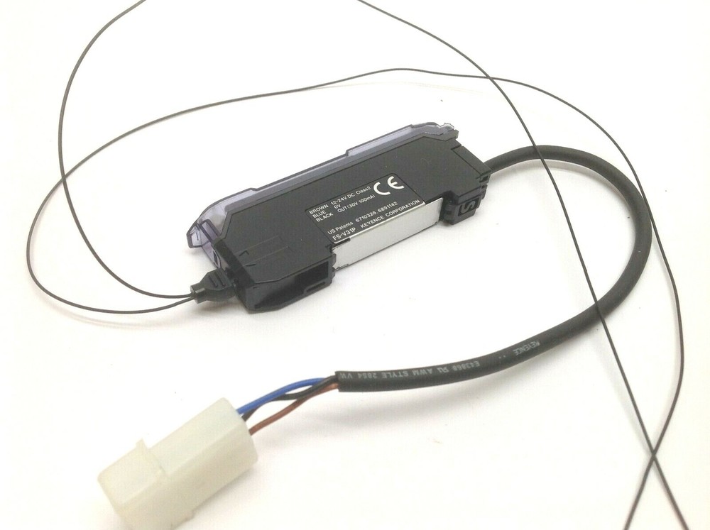 Keyence FS-V31P Class 2 Sensor Amplifier 9767914 12-24VDC
