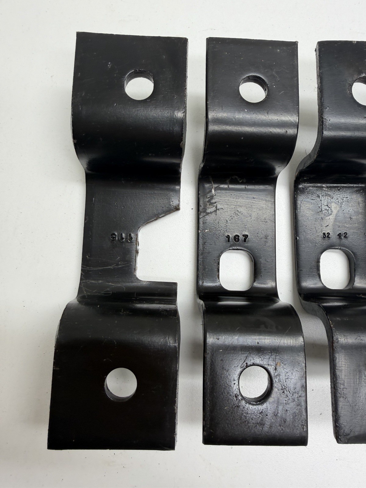 92 - 07 FORD VAN ECONOLINE E SERIES CLUB WAGON BENCH SEAT MOUNTING BRACKETS B42