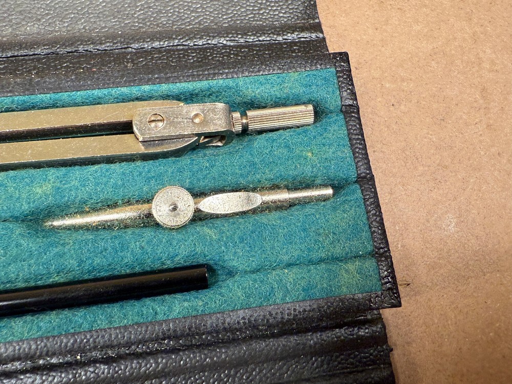 Vintage Waltham Drawing Instruments Small Case Germany Circle Drafting Compass