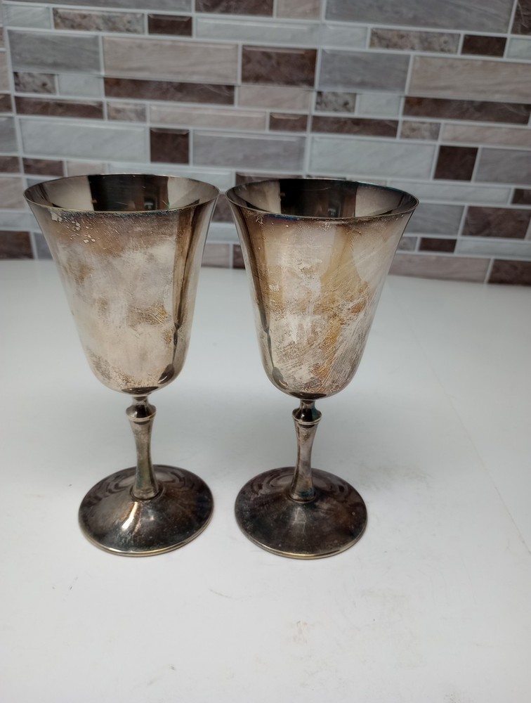 Vintage Pair Of Vintage EL de Uberti Goblets Silver Plated