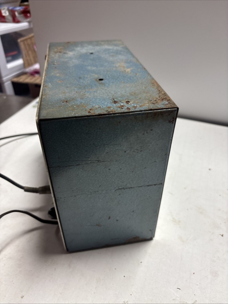 Vintage EICO Model 320 Sweep Signal Generator