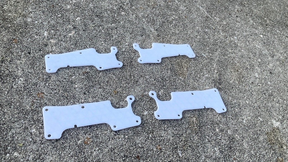 White Traxxas Sledge Arm Inserts (Set Of 4)