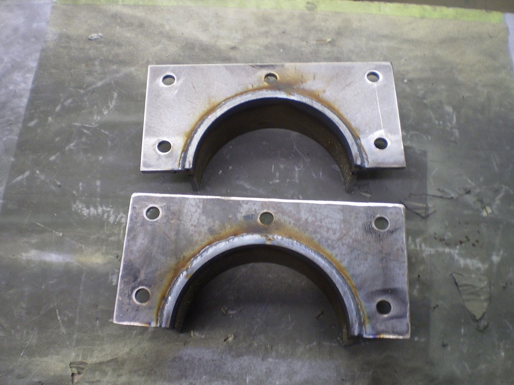 Universal Round mini c notch bolt in