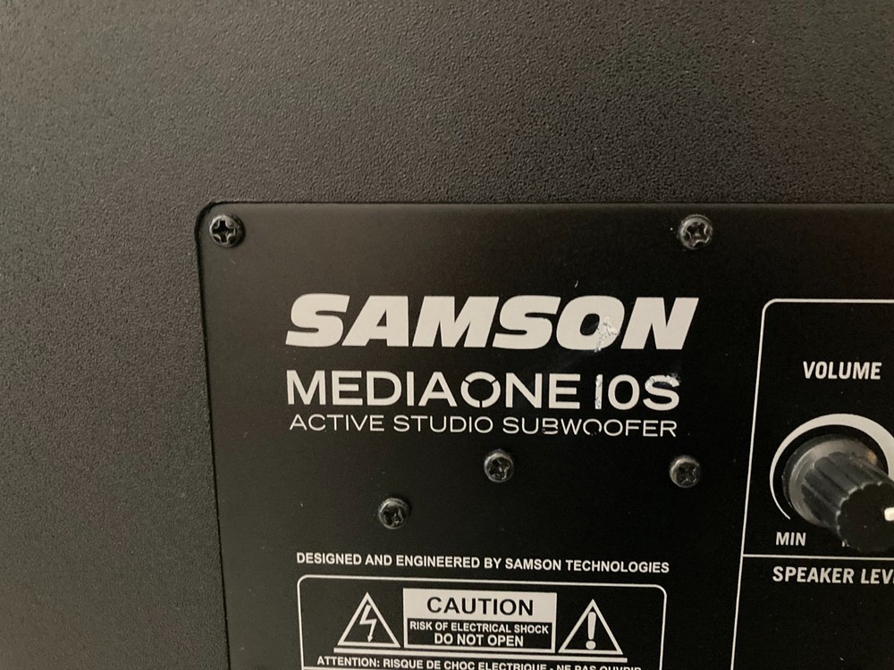 Samson MediaOne 10S 10" 100 Watt Powered Studio Subwoofer Variable Crossover Sub
