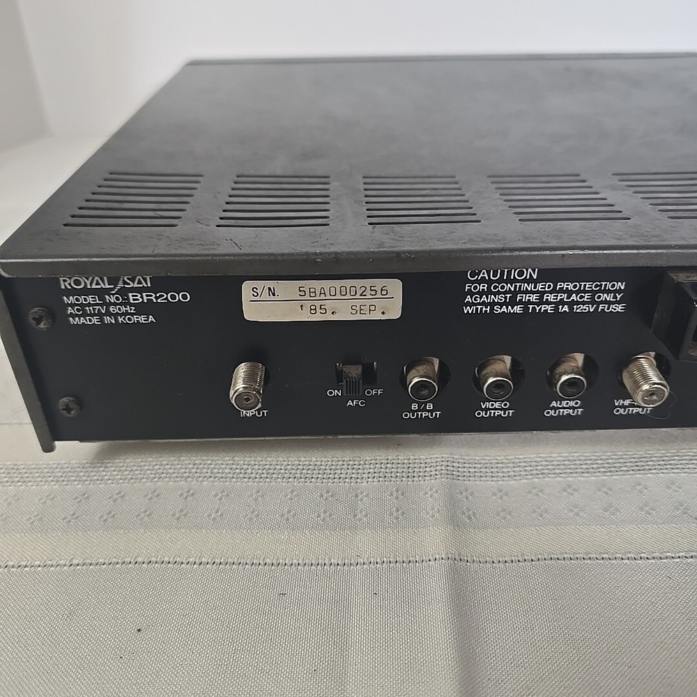Royal Sat BR200 Block Conversion System AC 117v 60hz Works