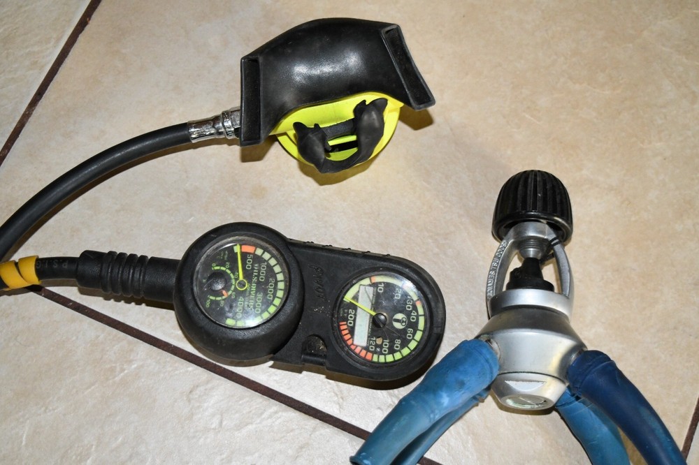 US Divers Dive Computer Console Regulator Octopus Untested As Is 516a2