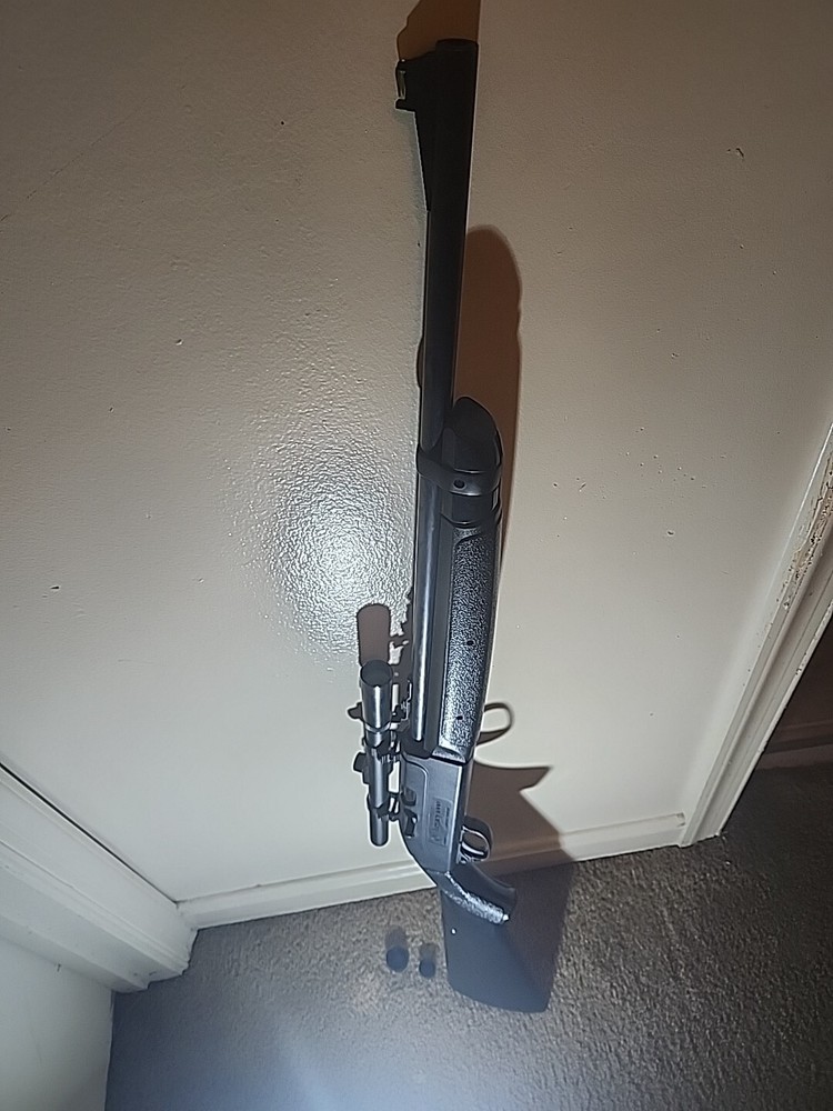 Airsoft Gun